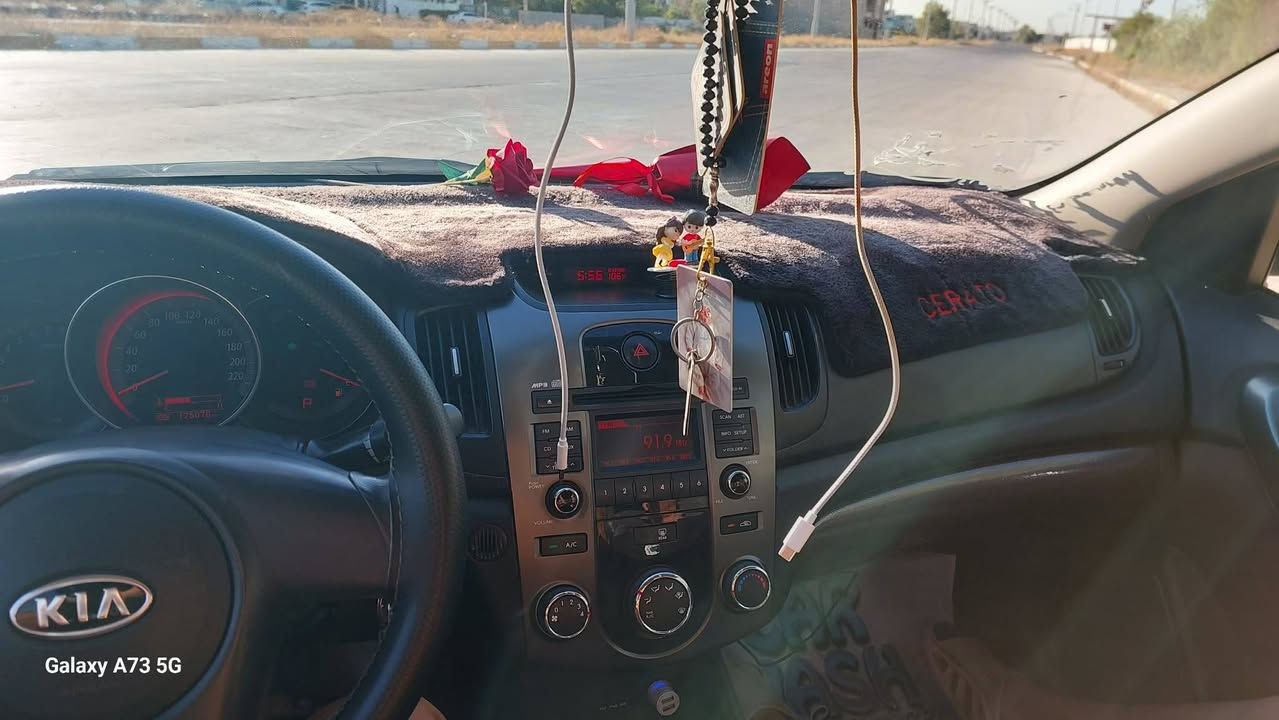 سيراتو  خليجي 🚗

2011 ⚡

نص موصفات

حساسات

مرايات شفط 🪐

اشاير بل مرايات 🔺

محرك 16 🧬

كير ومحرك مكفولات✨

سيارة مكفولة من دعامية للدعامية🪬  

سنوية نهاية 2029 💯💯

رقم جديد💫

تايرات جديد💢

كلها وضع شركة 🗯

تبريد تدفئة💭🗯

بطاقة بنزين كلة كامل 👁‍🗨 

السعر 110بيها مجال💯
*********** 

العنوان. جلولاء
