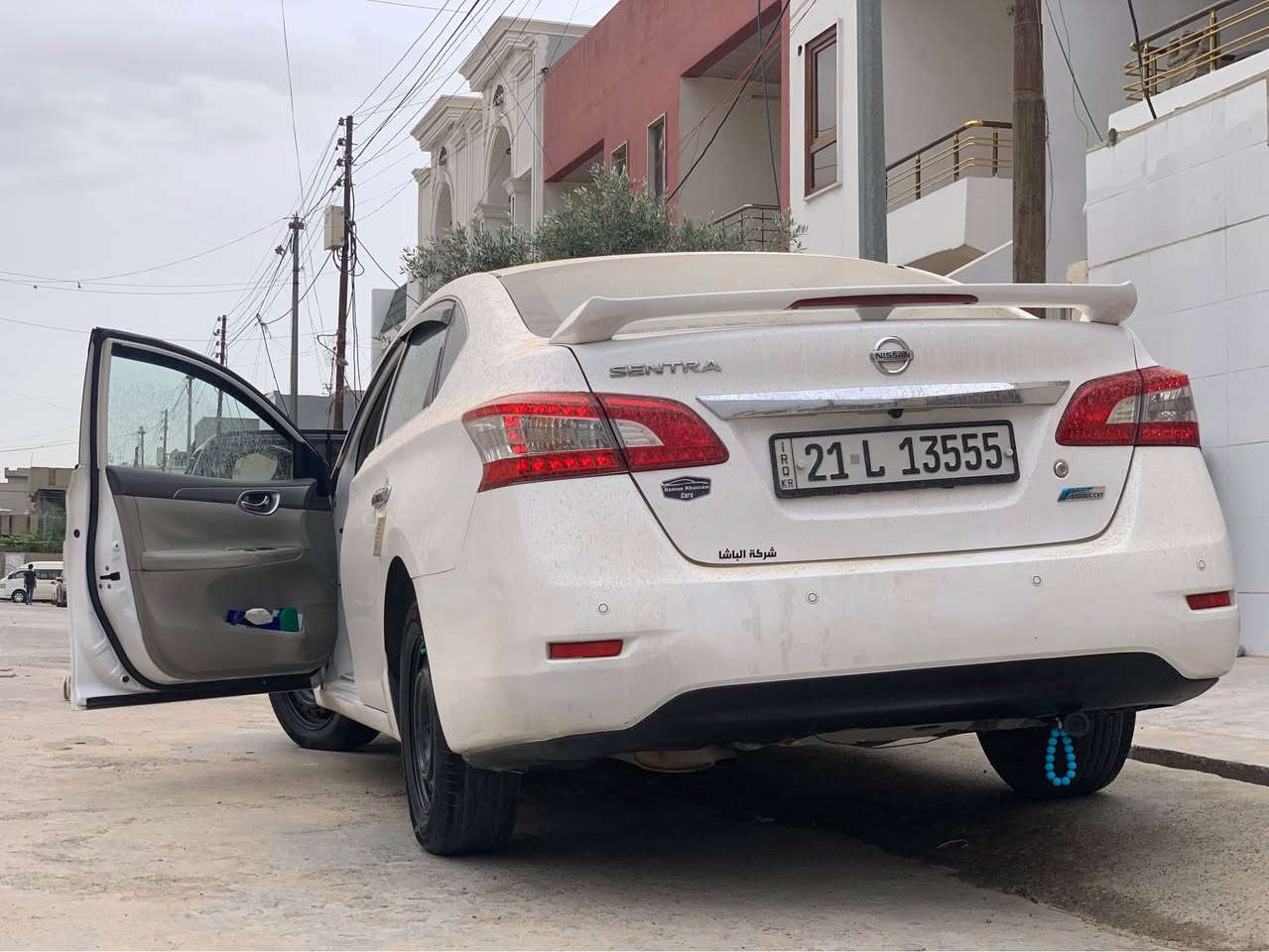 بسم اللە الرحمن الرحیم 
سەیارەکە 2015 یە هیچی نیە بێ بۆیاغە 180 هەزار رۆییوە سەیارەکە ماڵی دۆستە بێ عەیبە أربيل, العراق


**إذا كنت صاحب هذا الإعلان وتريد حذفه لأي سبب، رجاءا أرسل رسالة إلى الدعم الفني**