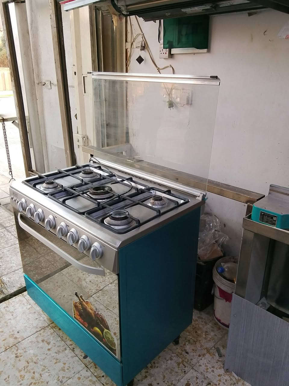 السلام عليكم طباخ عشتار استخدام قليل كُلش السعر 300 الرقم *********** ما اجوب تعليقات
