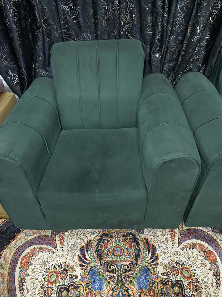 السلام عليكم
تخم قنفات 6 مقاعد ب100 وبي مجال
***********
