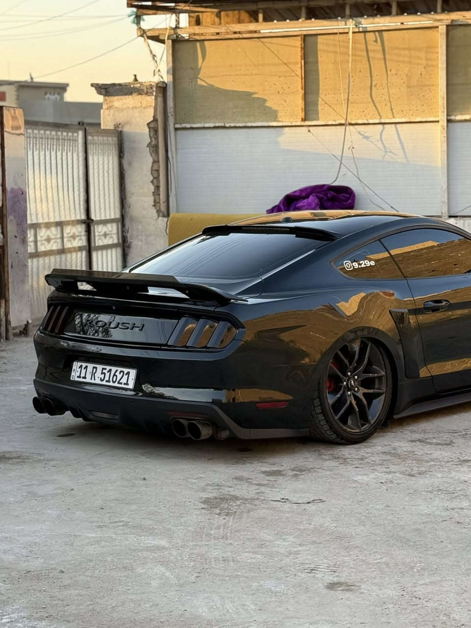 ترهم بيع او مراوس حسب القناعة
موستنك روش 2015 كير اوتو سوبر جارج رقم بغداد 
ماشيه 35 ميل حقيقي السياره جديدة جداً 
(السياره بدون ايرباك )بيهه جاملغ خلفي عكس السايق صبغ وجاملغ امامي جهه السايق  هم مصبوغ والبنيد مبدل لون بلادي   التزويد الي بل سياره كله من امريكا باستثناء الجكات .
الغراض الي ع السياره  .: 
سوبر جارج روش 
سستم ميثانول 
جكات كات باك 
دركه كاربون فايبر 
راديتر ماشميتو وعلي ختم روش 
كزوز روش 
هدرز امريكان ريسنك 
شوته AFE
بوابات علمود الصوت
شباك روش 
لحيه سرفيني 
سبايدر gt350 
مسطره مختمه روش 
وعليهه غراض هوايه بس ما الهن داعي ينذكرن 
السياره فول مواصفات كشنات تدفئه تبريد 
شاشه جبيره sync3 دمام خلفي دشبول ٧ الوان فجوج برومبو السيارة فول للاخير 
بدون اي نقص وعليهه برمجه سيف تيتو استخدام يومي السياره بأسمي هزه جديده كبل تحويل مباشر بأسم المشتري 
سعرهه 215 وبيهه مجال بسيط حك الجيه
رقمي *********** متواجد واتساب 
مكان السياره بغداد
