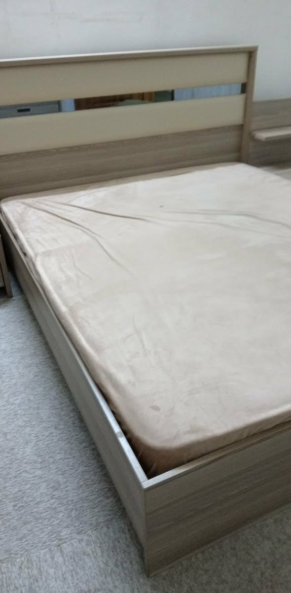 تاقمی نوستن بۆ فرۆشتن زۆر تازەیە لەسلێمانی نرخی ٣٥٠ هەزارو معامەلە


**إذا كنت صاحب هذا الإعلان وتريد حذفه لأي سبب، رجاءا أرسل رسالة إلى الدعم الفني**