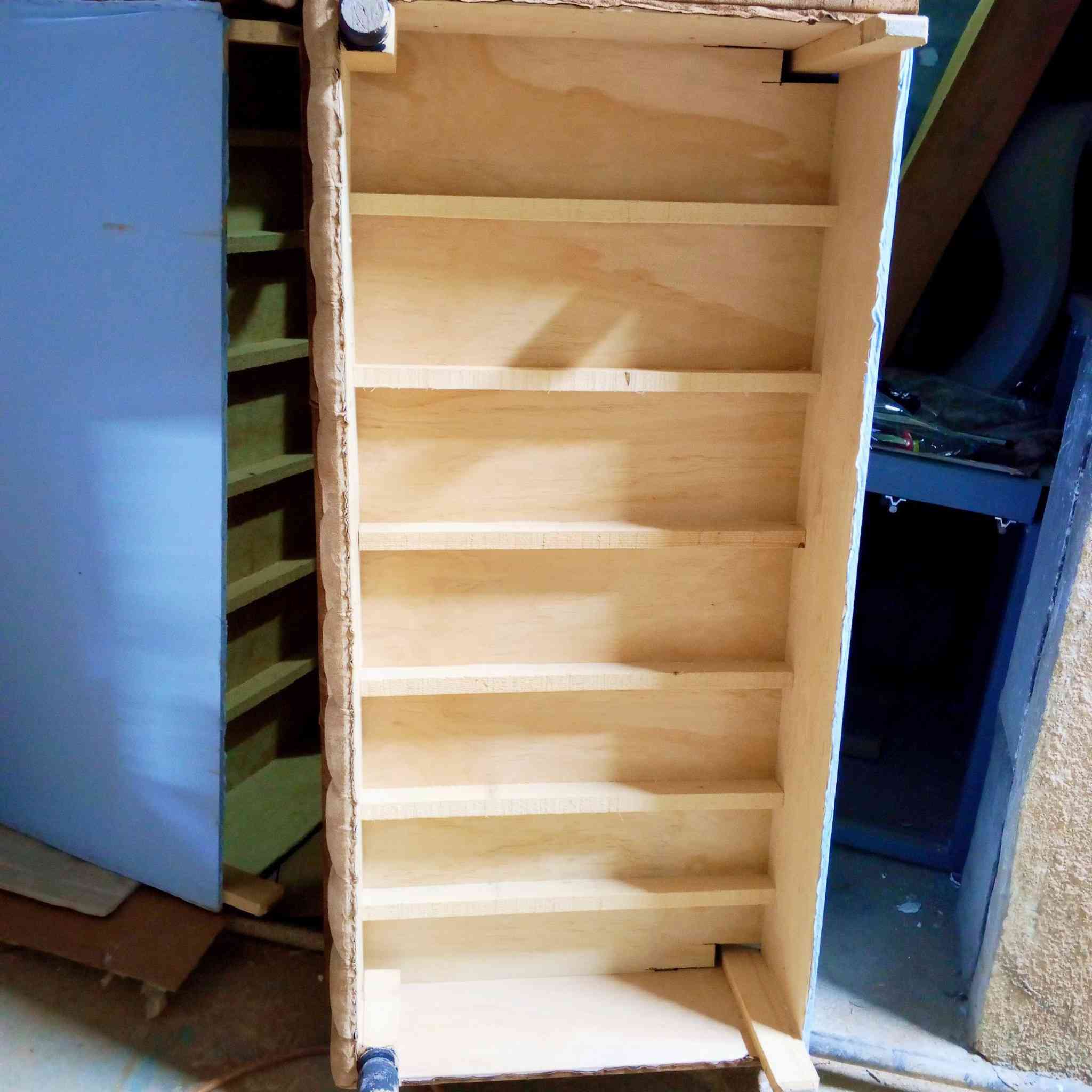 عرض خاص بمناسبة عيد الفطر المبارك ديوان عراقي شغل ايد فصال جديد ثقيل جداً قياس ستندر  8امتار حرف ل 
السعر 700الف فقط العنوان حسنكوي مقابيل اعدادية تلعفر نجارة الأمين للاستفسار ***********
