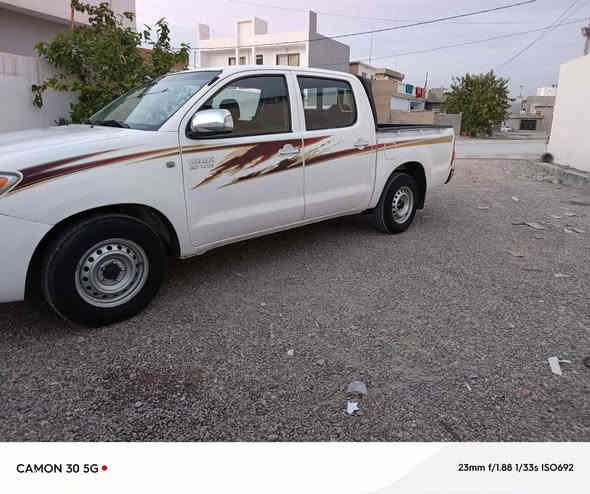 مەرزیە 2006 سعود
 سەیارەکە هیچی پێوە نیە بێ سبوغ 
هەر چوار تایەی تازەیە
گێر و مەکینەی بەشەرەت
سەیارەکە ماڵی دۆستە بێ تەقە و ڕەقەیە
سعر$138
ژمارەی خاوەنی ئۆتۆمبێل
***********
*********** ديبيس
