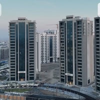 🛑شقة للبيع 🛑  ‎ مجمع بروج -شارع المطار   ‎ مساحة ٩٣.٥ متر طابق ١١  لاگ...