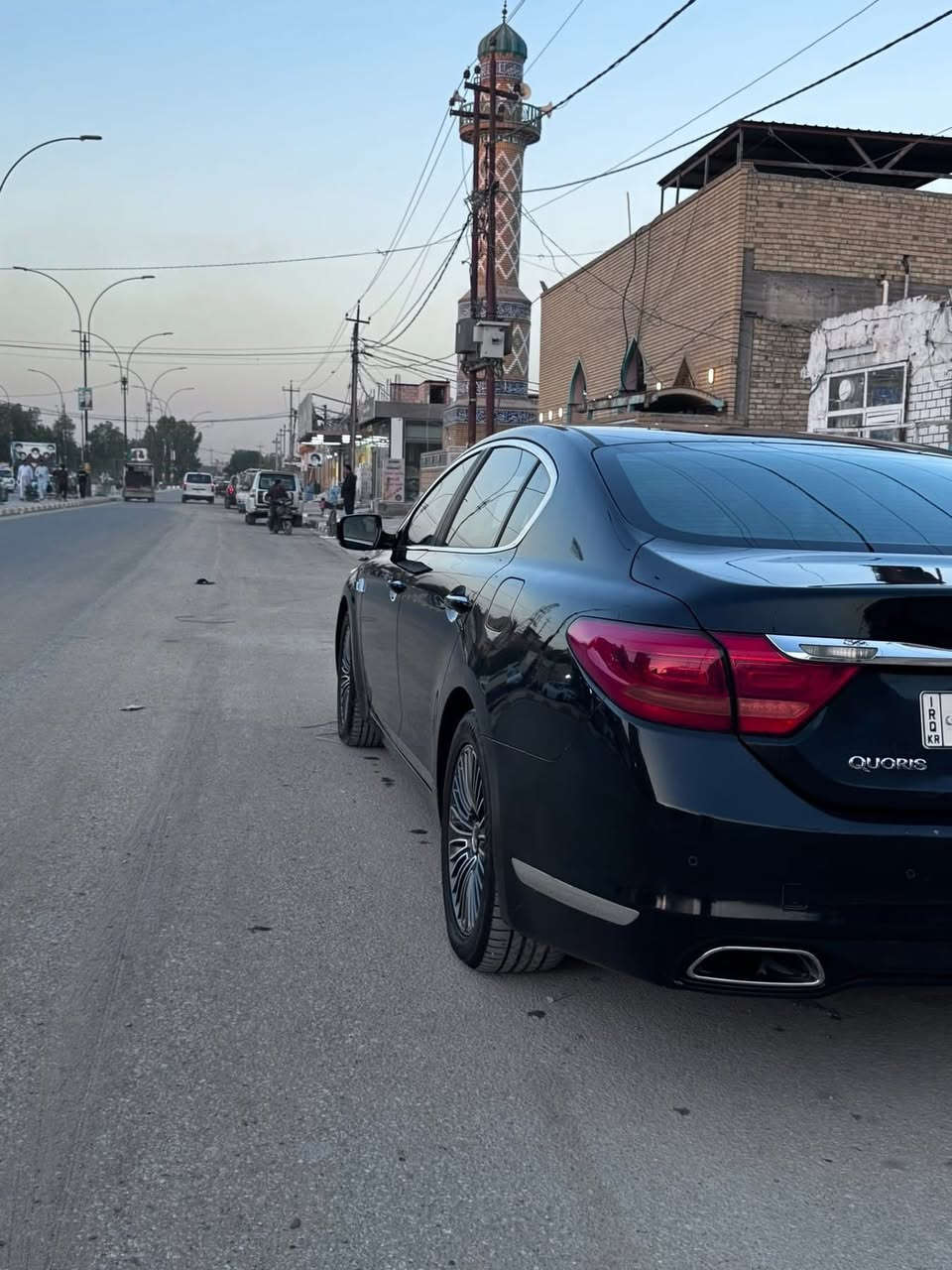 � للبيع كيا كوريس 2014 فئة أولى (فل أوبشن) 🚘
..رقم اربيل جديد سنويه بأسمي 

سيارة فخمة جداً ونظيفة، مناسبة للباحثين عن الراحة والأداء والقوة.

✅ موديل 2014

✅ فئة أولى (فل أوبشن)

✅ الممشى: 148 ألف كم

✅ محرك وجير بحالة ممتازة

✅ تبريد وتدفئة مقاعد

✅ فتحة سقف

✅ كاميرات وحساسات

✅ شاشة ومواصفات كاملة

🔹 ملاحظة للشفافية:

قطعة بارد ومصبوغة في الجاملغ الخلفي.

رصعة بسيطة في الباب الأمامي الأيمن.

السيارة بحالة جيدة جداً وجاهزة للاستخدام.

💰 السعر: 15,500 دولار (155 ورقة)

📌 قابل للتفاوض البسيط للجادين فقط.

📍 الموقع: النجف الأشرف – قضاء المناذرة

📞 للاستفسار والتواصل على الخاص أو الاتصال.  ***********.   

سيارة فخمة بسعر مناسب مقارنة بمواصفاتها، والمعاينة خير دليل.

