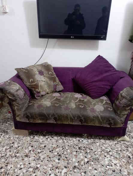 انواع الغراض المنزلية نجف حي الحسين خلف مطعم العزاءم مقابل هيئة الحج والعمره القديمه واتساب ***********
