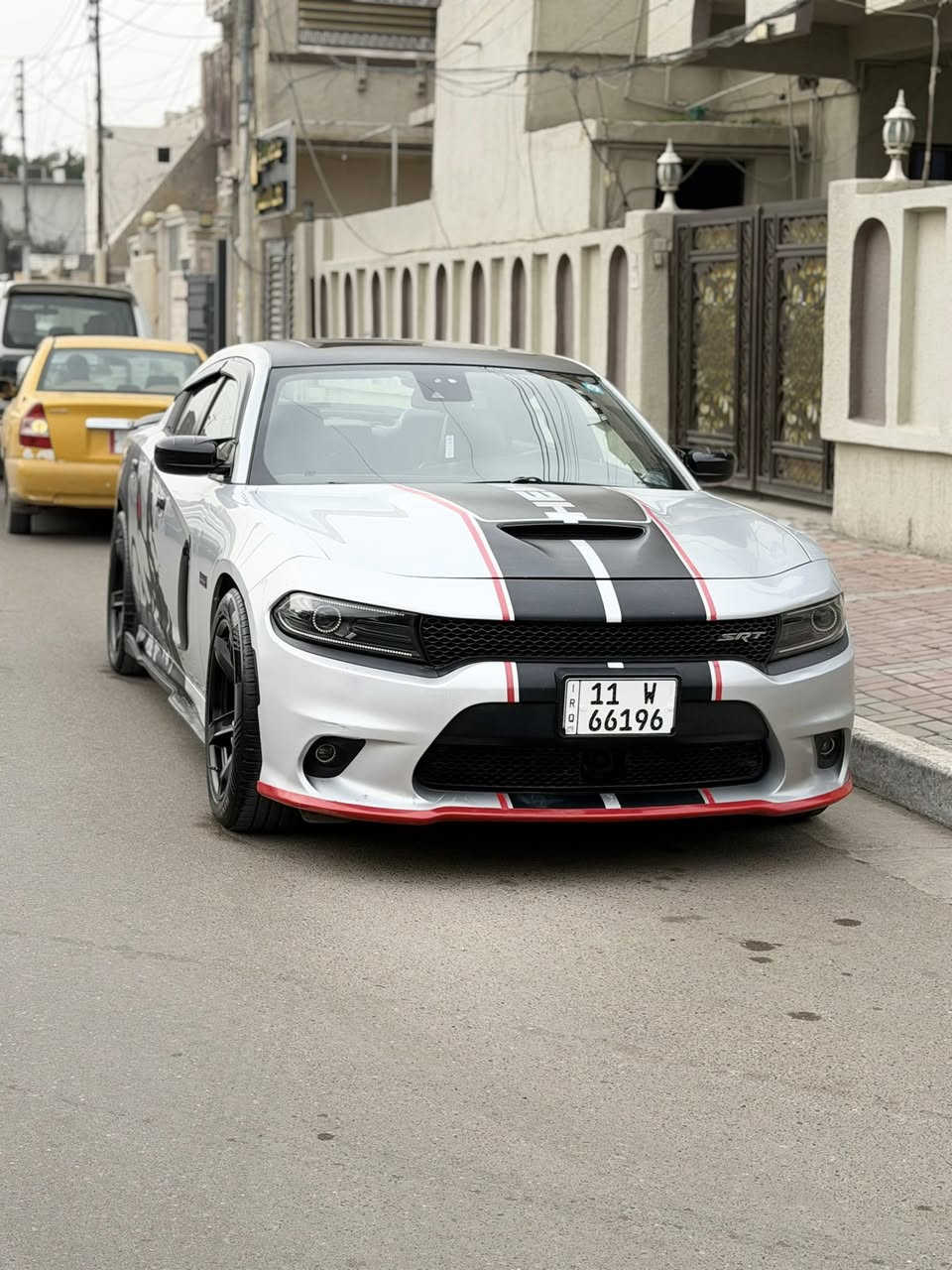 الحلوة دايتونا اعلى مواصفات بلجارجر رادار امامي فتحه فول للاخير ماشيه ٧٥ ميل  رقم بغداد بسمي هزة سنوية ارقام جدد سيارة قمبله موديل 2019  اصل 5700 بدون نقص اكسل قفل سوبر تراك سعره 215 مكانه بغداد ***********
تفاصيل صور حادث سونار بلمنشور فقط أبواب ٢ تبديل ونص جاملغ خلفي صبغ الباقي كفاله على وضع شركة شراي يتصل
