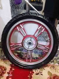 ويل خلفي حجم 17 كلش نضيف سعره 40 وبي مجال 07721121695