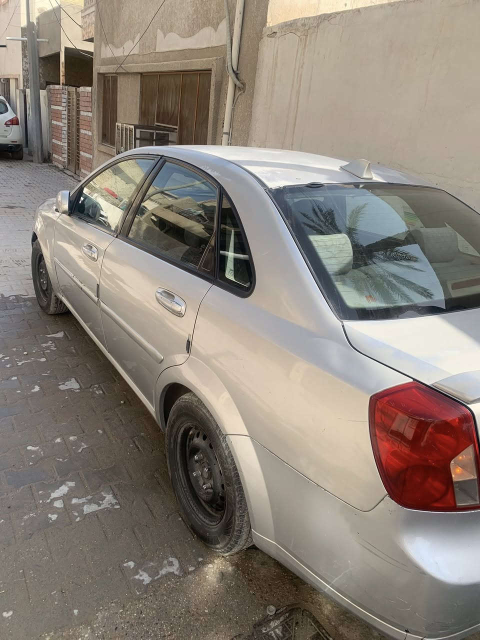 تحيه طيبه أوبترا 2008 خليجي السياره محرك حاويه  كير مكفول جاهزه السياره بيها كم قطعه صبغ بدون حادث السعر 68 للاستفسار ***********
