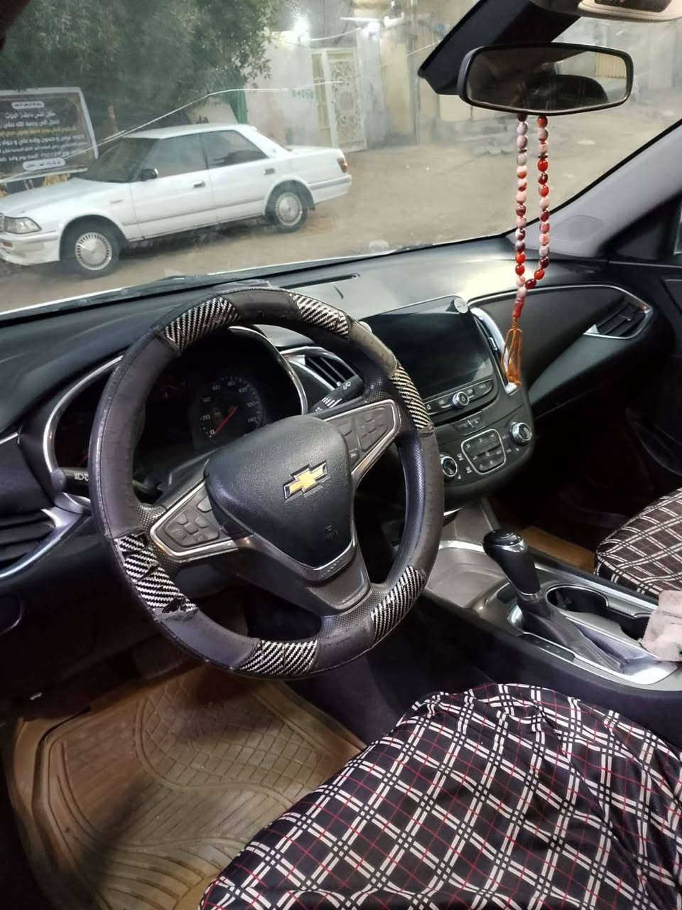 ماليبو وارد امريكا 2020
فئت T, l فتحة بنو رامه 
بيها قطعتين جاملغ + بنين 
والباقي مكفول داخله سونار 
كربائيات ومحرك وگير ع الشرط السياره أحله من الصور بعد ، ***********
