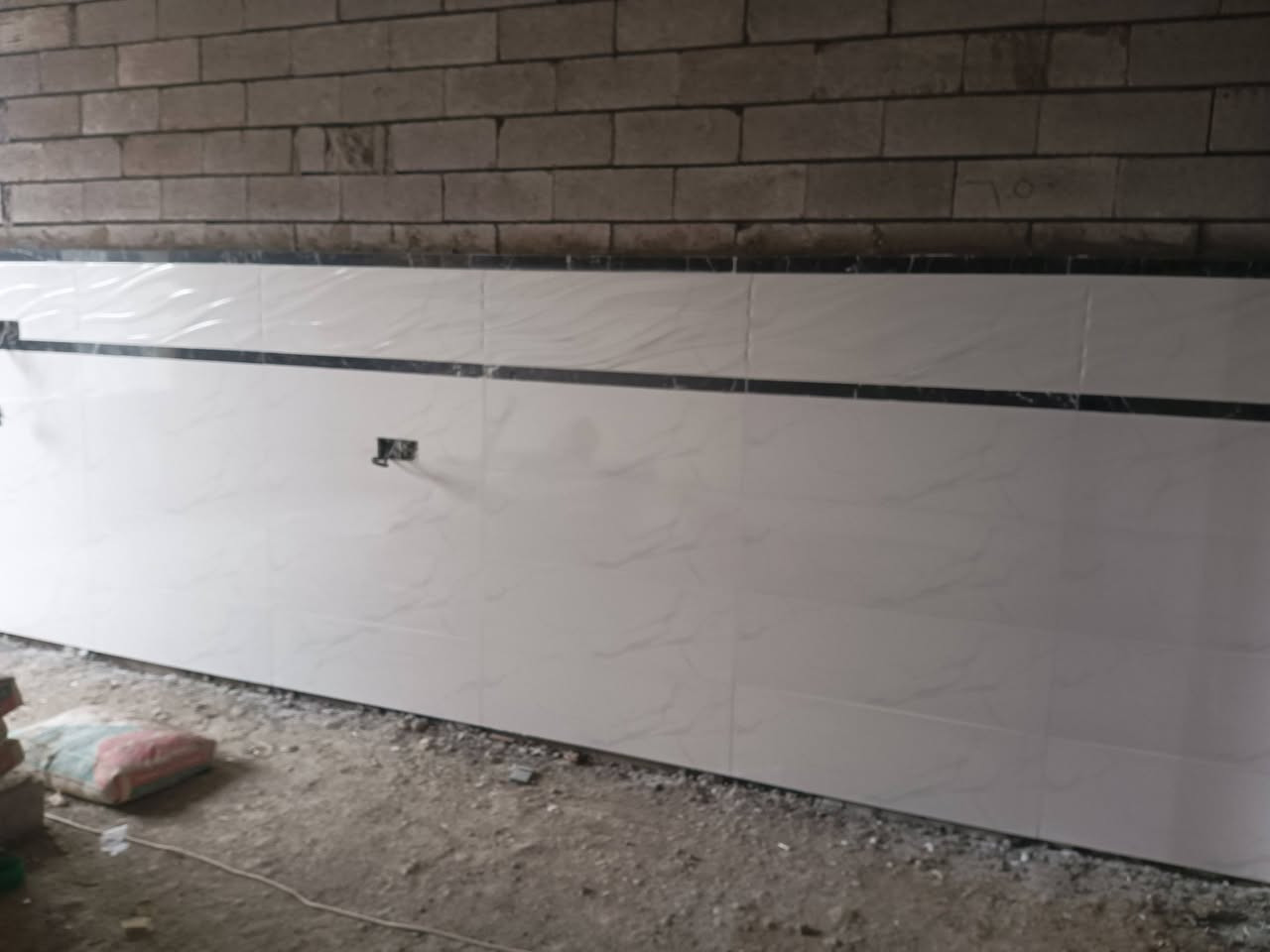 جزء من شغلي سيراميك كاشي بورسلين ازاره بايات حجر قرص مرمر كرانيت استفسار 📲 ***********==***********
