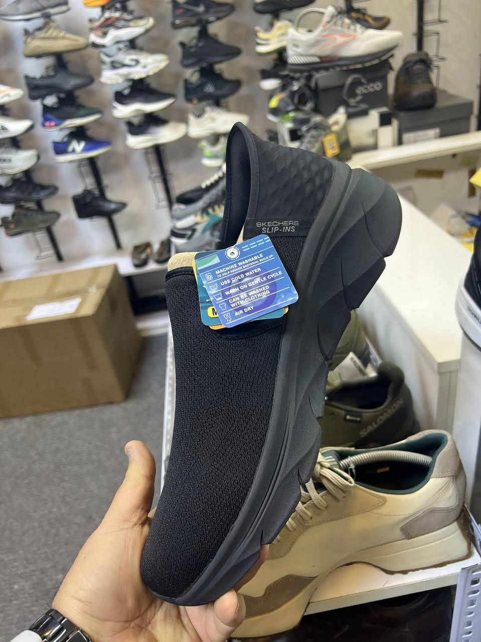 سكجر وكاله جديد اورجنال مع الكارتون حديث 25  فيكان مصنوع من مواد نباتية طبيعية 

…………. قياسات المتوفره 43 و46.


**إذا كنت صاحب هذا الإعلان وتريد حذفه لأي سبب، رجاءا أرسل رسالة إلى الدعم الفني**