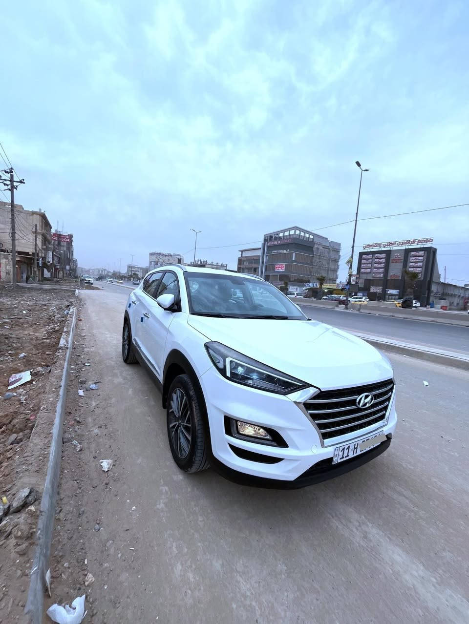 السلام عليكم من رخصه الادمن المحترم
توسان موديل 2019 خليجي رقم بغداد الجديد بأسمي

مكفوله كفاله عامه محرك والكير ايضاً بوضع الشركه 

كامل مواصفات ماعدا البنراما ماشيه 109 اصل

مواصفات السياره : بصمه + خمسة عدسات دواره 

جلد لونين + كراسي 2 كهرباء وصاج

شاشه كبيره اندرويد + كامره اماميه وخلفيه دواره 

حساسات امامي وخلفي ترحيب ونقطه بيضاء 

السعر : 200 ورقه

رقم الهاتف : ***********
***********

مكان السياره بابل شارع 60
