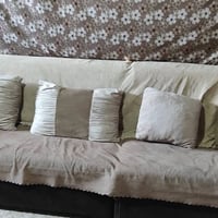 قنفات للبيع  ابواب..مبرده  سرير اطفال نفر  مكنسه كهربائيه  للاستفسار ا...