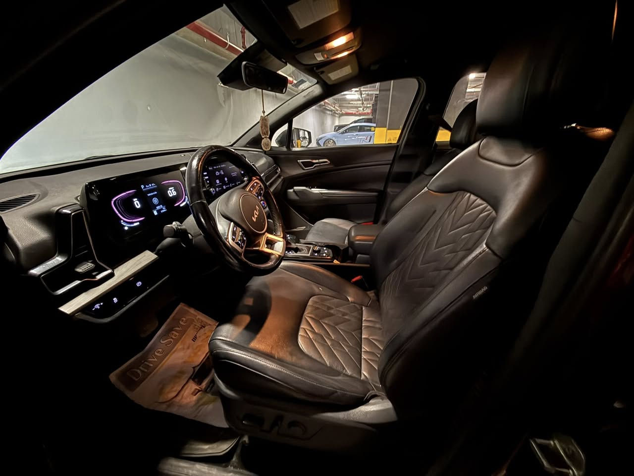 سبورتاج 2023 رقم بغداد حادها خلفي ايرباك سليم البجم كبس سياره مواصفات بصمه والرادارات وكشنات جلد وتدفئة وتبريد وباقي المواصفات المعروفة وتفاصيل الحادث بالصور السعر 195$ وبي مجال موجودة ببغداد منطقة علي الصالح ***********
