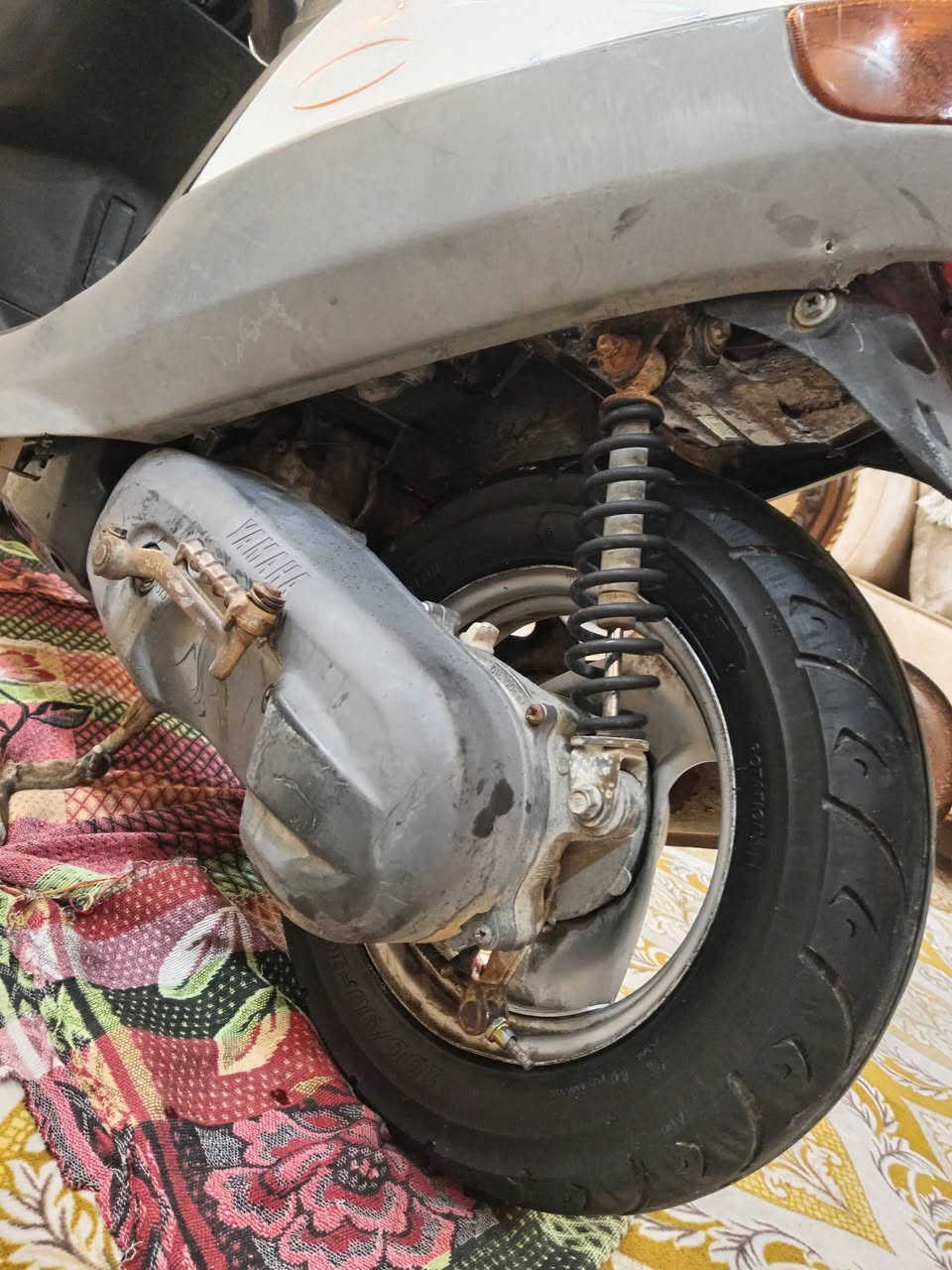 بطة ٩٩ نظيفة ما بيها نقص بلادية وصل معرض موجود ب٤٢٥ وبيها مجال بسيط رقم الهاتف 
***********
