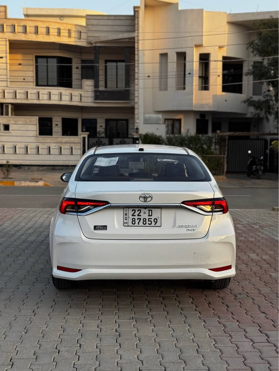 كورلا موديل 2022 كلين مكفولة من كل شي سيارة محرك توربو مو هايبرد محرك ماشية 53 الف كيلو فقط اول باب سيارة جديدة مواصفات خاصة شركة سوران زيد 
داخل مشمشي 
أشارات بالمري 
رادار امامي حساسات امامية 
السعر 145 و بيها مجال اشوية  
***********
*********** طوز, صلاح الدين
