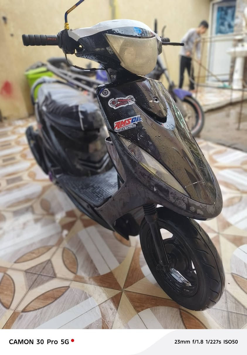 سلام عليكم ماكس عدله شلعه ومعدل تشك شك كلها شغالع كهربايات بس سلف شغال بس يشكل بوشه 55 مكينه خرسه سعر 550 مكاني بصره أبي لخصيب ***********
