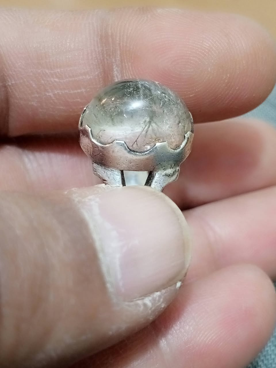 در النجف قديم صياغة ثقيلة قياس خنصر ٥٠ ألف بغداد ***********
