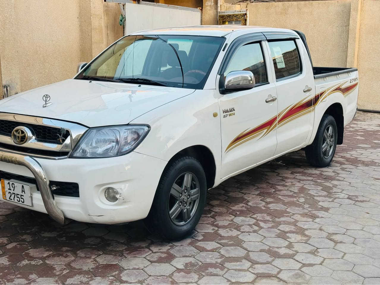 للبيع ‭0772 487 4370‬ السعر 162تويوتا هايلوكس موديل 2010 فول اوتوماتيك كويتي رقم كربلاء دولي سنويه وهزه جدد سونار مرفق السيارة جديدة وجاهزه من كير ومحرك حداديه تخم تاير تبريد السعر 162 مكان السياره كربلاء المقدسة كربلاء, العراق
