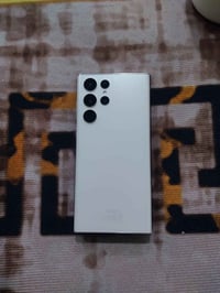 سامسونج اس ٢٢ • ٢٥٦ • مع كفرين