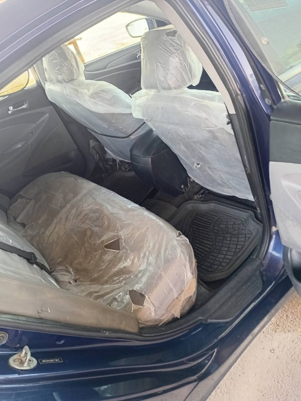 سوناتا ٢٠١٣ رقم جديد هزه جديده تحويل مباشر مكينه وكير وكهرباء خير من الله صدر خير من الله دشبول ازيرة كشن كهرباء هيتر كشنات ٤ دسكات مكفوله من الضربه والتبديل ليبل واحد مكفوله حوض ولغد وشاصي تبريد خير من الله  السعر ٨٦ وبي مجال ***********
