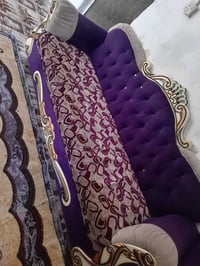 كنب • ١٠ مقاعد • بيع خاص