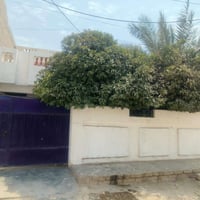 بيت للييع حي الخظراء قرب مدرسة المعتمد على الله  مساحة 200 متر 4غرف ال...