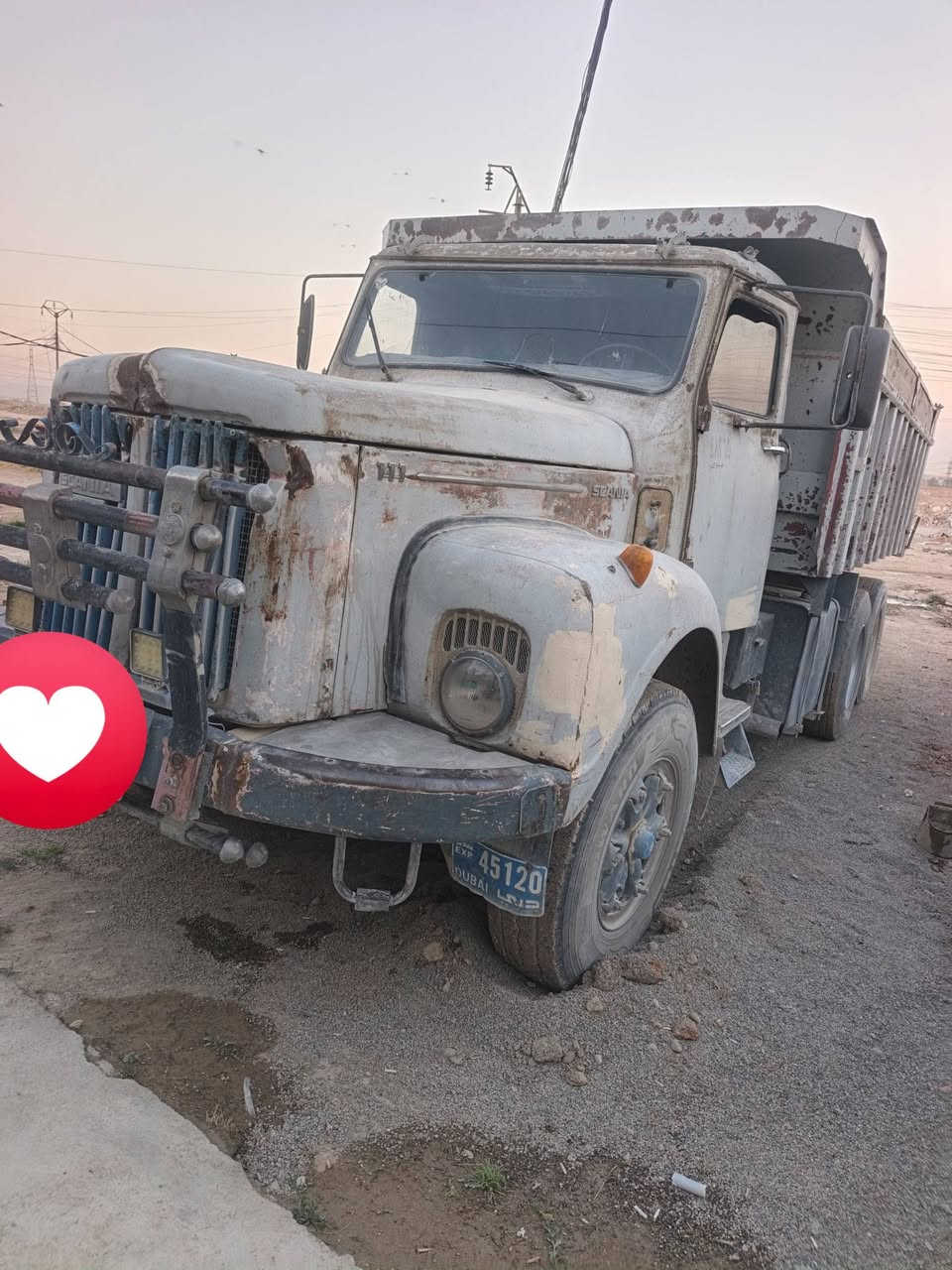 سياره 111 للبيع
رقم نينوى إنكليزي حصه كاز شرط تحويل 
سنويه ماساقطه طخم تاير 
الاتصال 
***********

