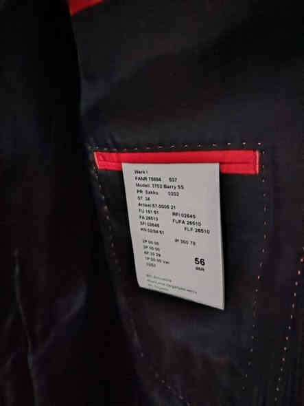 قاط رجالي للبيع المكان بغداد
الاستفسار خاص او على الرقم 
***********
بدلة ألمانية أصلية CG – Club of Gents

خامة 60% صوف

جديدة مع العلامة 

مقاس 56 / 46R

موديل Barry SS
