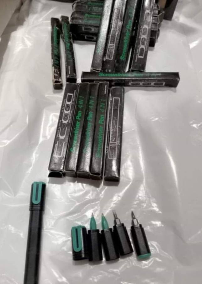 للبيع ٢٠ الف ١٠٠ قطعه درنفيس و قبان انابيب مياه عدد ١٠


**إذا كنت صاحب هذا الإعلان وتريد حذفه لأي سبب، رجاءا أرسل رسالة إلى الدعم الفني**