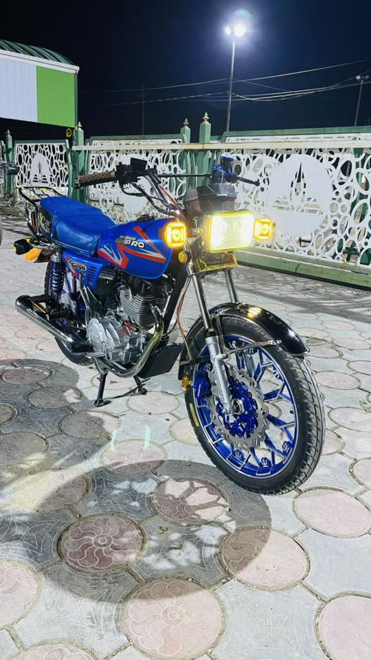 سلام عليكم دراجه للبيع ايراني مديل 2025 مكفوله كفاله عامه اوراق كامله مكاني بغداد ***********
