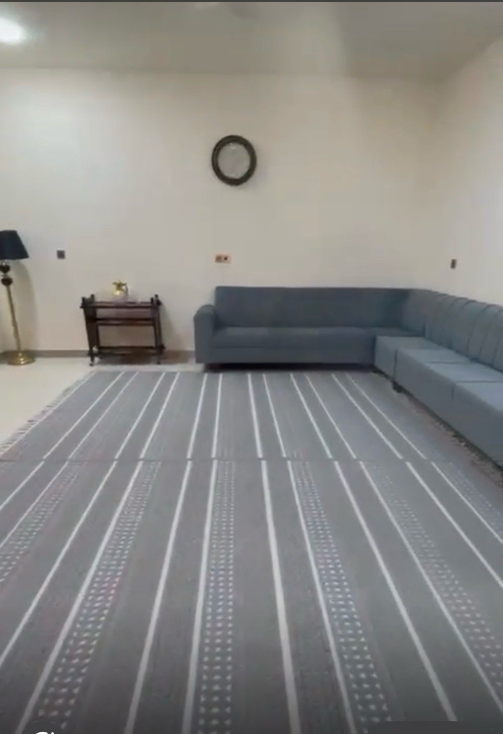 ابو غريب مجمع الزيتون بيت مساحة ٢٥٢ متر 