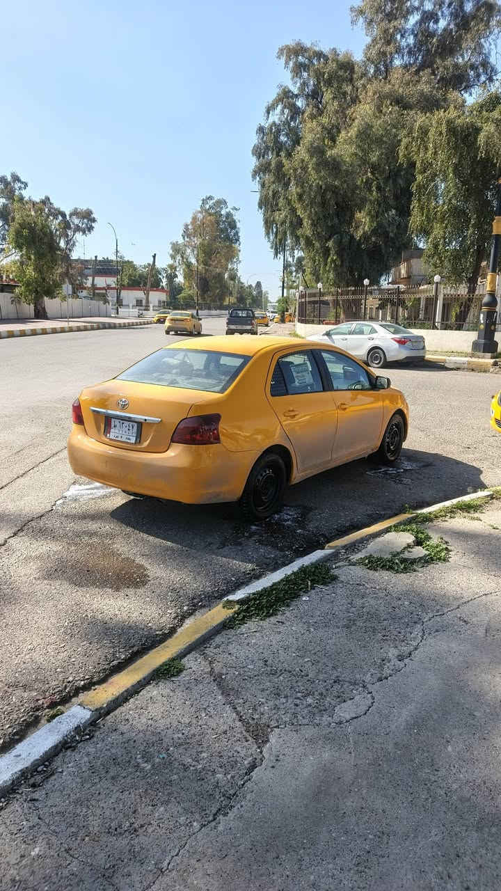 السلام عليكم يارس كندي موديل 8
محرك 16 مابي لاصرف لابخار 
كير بي عته خفيفه
مشروع وطني لل28 شرط التحويل
دفتر بانزين بس باقي استلام عندي وصل 
دوشمه جديده باتري جديد صبغ جديد
ضرر چامرلغات امامي مبدلات بدون دواخل وبيه تصفيه مكانات مال صبغ 
هيئه وغرامات مصفره 
                   سعر69 واذا سياره مراوس 7راكب 
***********
*********** وتساب
