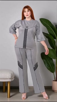 ملابس بنات • كمية محدودة