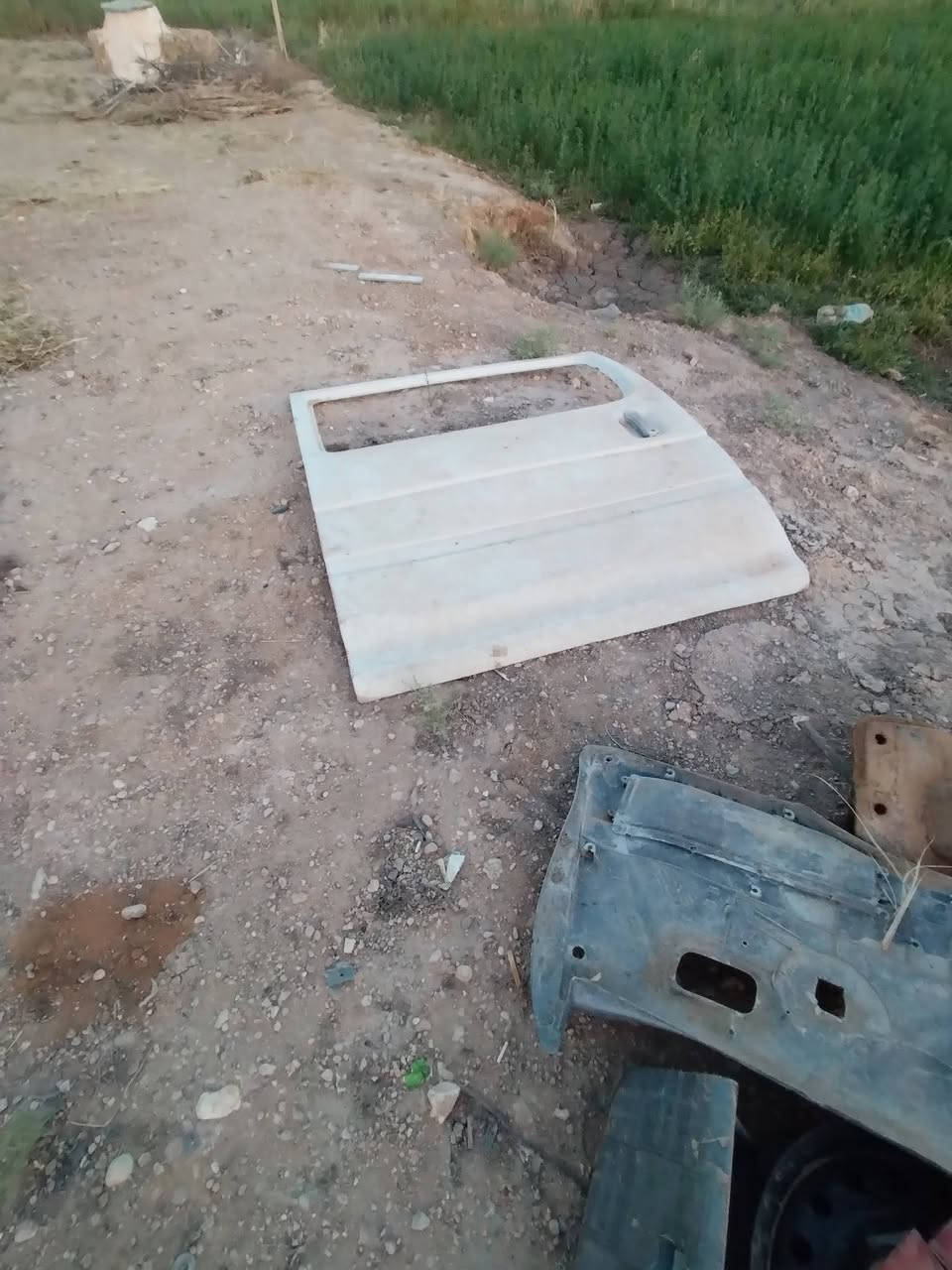 غراض فاتون للبيع كلمن وسعره  ***********
