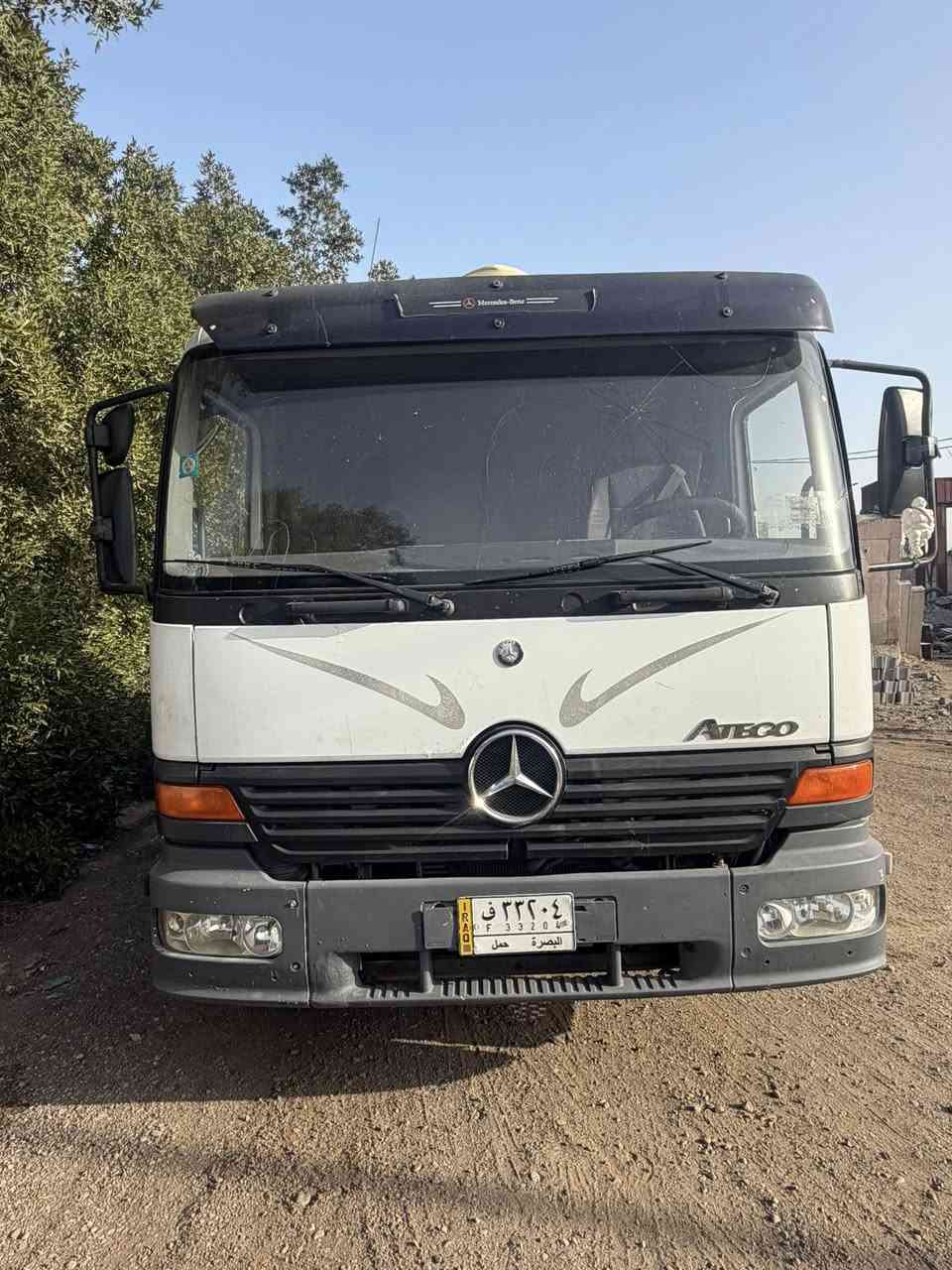 كرين مارسيدس اتيكو
الموديل 2003
الكرين 3 طن
السياره جاهزه من كلشي 
بأسمي تحويل مباشر 
السعر 270$
***********
