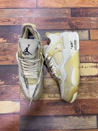 قطع اصليه شباب   القياسات داخل الصور  الاسعار مختلفه  رقمي 07718993010