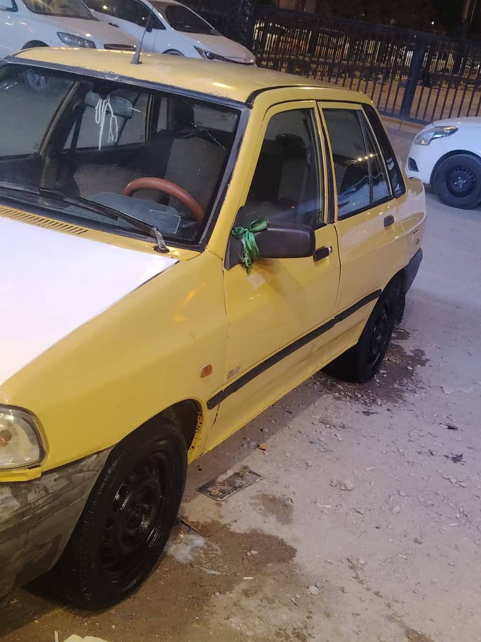 سلام عليكم
سايبه البيع موديل ٢٠١١ رقم قادسيه مصفره هيه وغرامات

سياره خير من الله مكانه

ديوانية قضاء سدير
السعر ١٨ وبيه مجال 

وتفاصيل أكثر تصل وبيك خير وتدلل

***********
