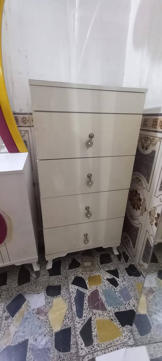 غرفه تركيه 9 قطع السعر 500 بيه مجال


**إذا كنت صاحب هذا الإعلان وتريد حذفه لأي سبب، رجاءا أرسل رسالة إلى الدعم الفني**