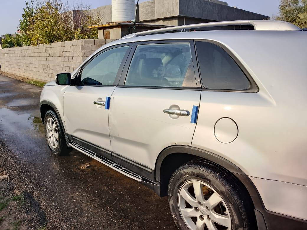 للبيع كيا سورنتو
امريكي 2012 
محرك 4 سلندر دوش 
باسمي تحويل مباشر 
حادث بجم بدون دواخل 
السعر135بيها مجال 
تبيريد شغال 
مكان السياره بغداد الرضوانيه قرب جامع المدينه المنورة 
رقم انبار انكليزي
*********** /***********
