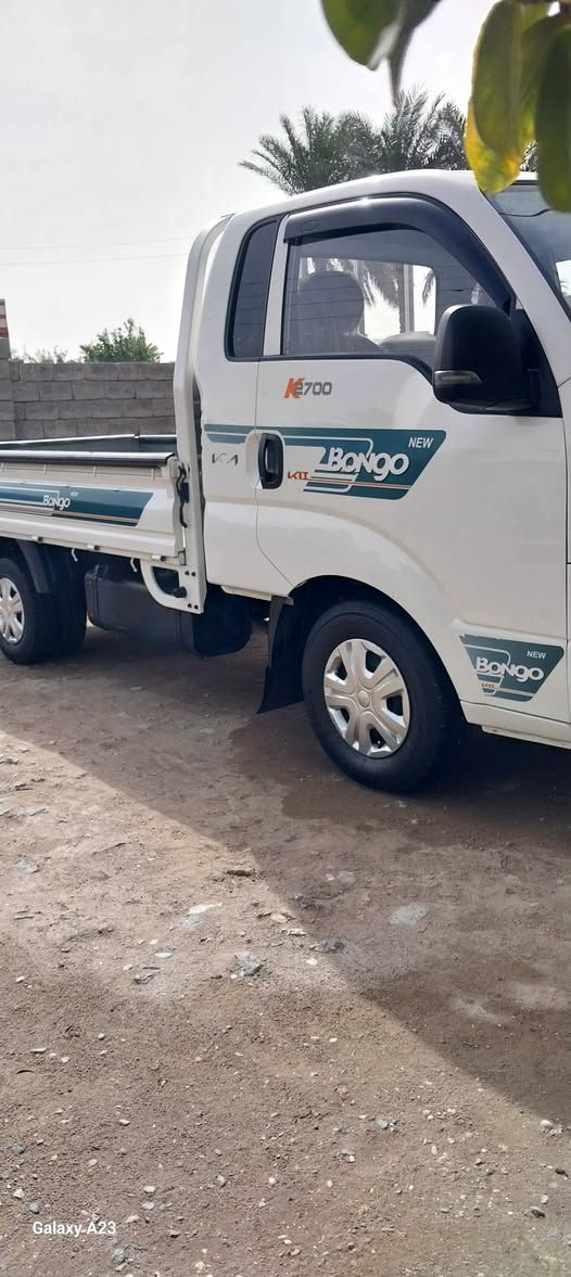 سلام عليكم كيه حمل موديل ٢٣ رقم بغداد مكفول كفاله عامه ماشيه ٦١ تخم تاير شركه جواها تحويل مباشر عنوان بغداد المدائن ***********سعر ١٥٣
