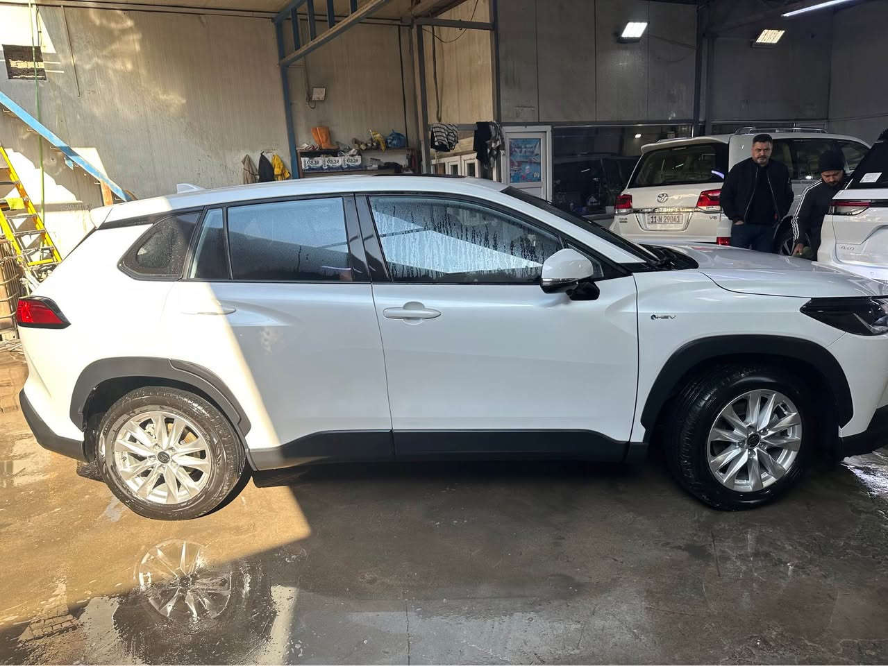 كورولا كروز للبيع فول مواصفات كامرات ٣٦٠ كشنات جلد كشن السائق كهرباء ماشيه ١٥ الف كيلو سياره نظيفه  قطره صبغ مابيهه ،  لايتات زنون رادارات تحديد مسار بريك تلقائي اوتو هولد قطعتين تبريد داخل مشمشي 
*********** بغداد, العراق
