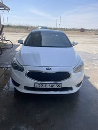 كادنزا 2014 خليجي مكفوله من الصبغ والضربه  مابيها نقص  السعر 145 الرقم...