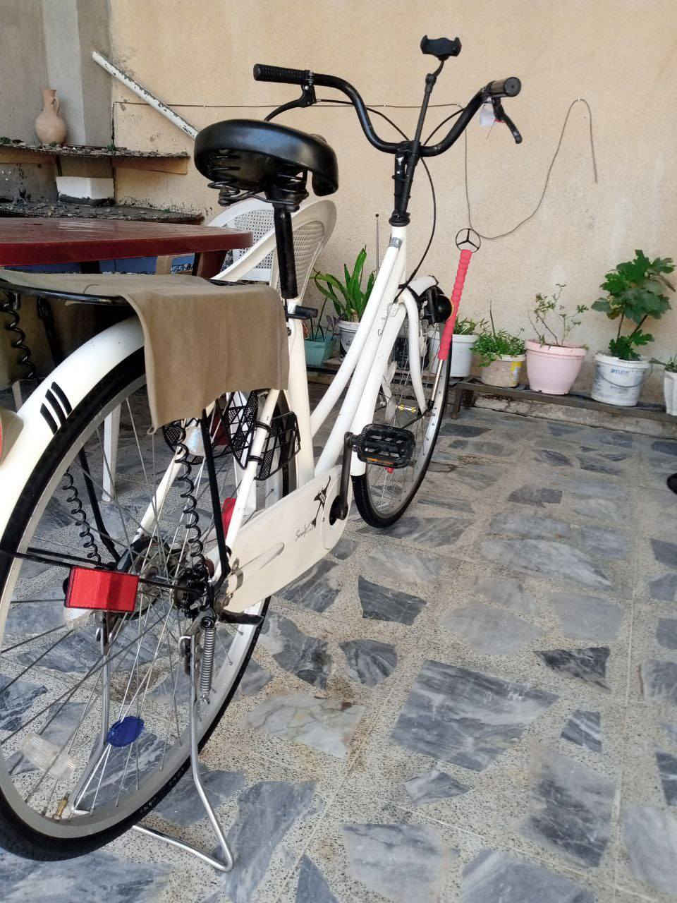 السلام عليكم
باسكل للبيع حجم 26 ⚡ 
كلشي ما يعوز 
مكاني موصل الجديده 
السعر 85 وبيه مجال للطيبين
تايات جدد قبل يومين شديتهن


**إذا كنت صاحب هذا الإعلان وتريد حذفه لأي سبب، رجاءا أرسل رسالة إلى الدعم الفني**