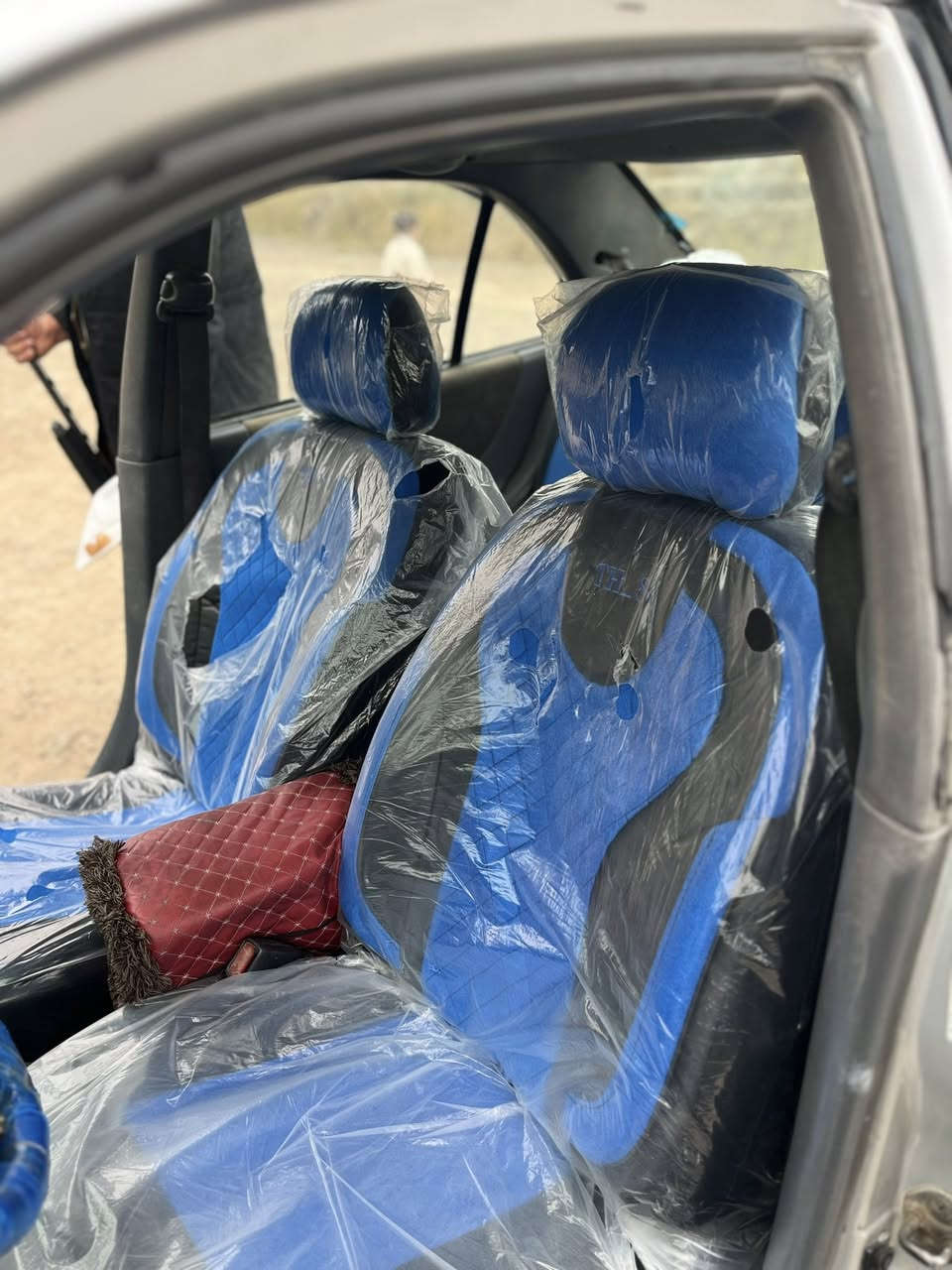 اكسنت 2001 للبيع سيارة جاهزة
كير ومحرك خير من الله
تبريد شغال
دوشمة جديدة
تخم تاير جديد
كهربائيات كلها جديدة وشغالة
مابيها اي نقص
السعر 55 وبيها مجال 
العنوان بغداد مقابيل الثعالبة

***********
