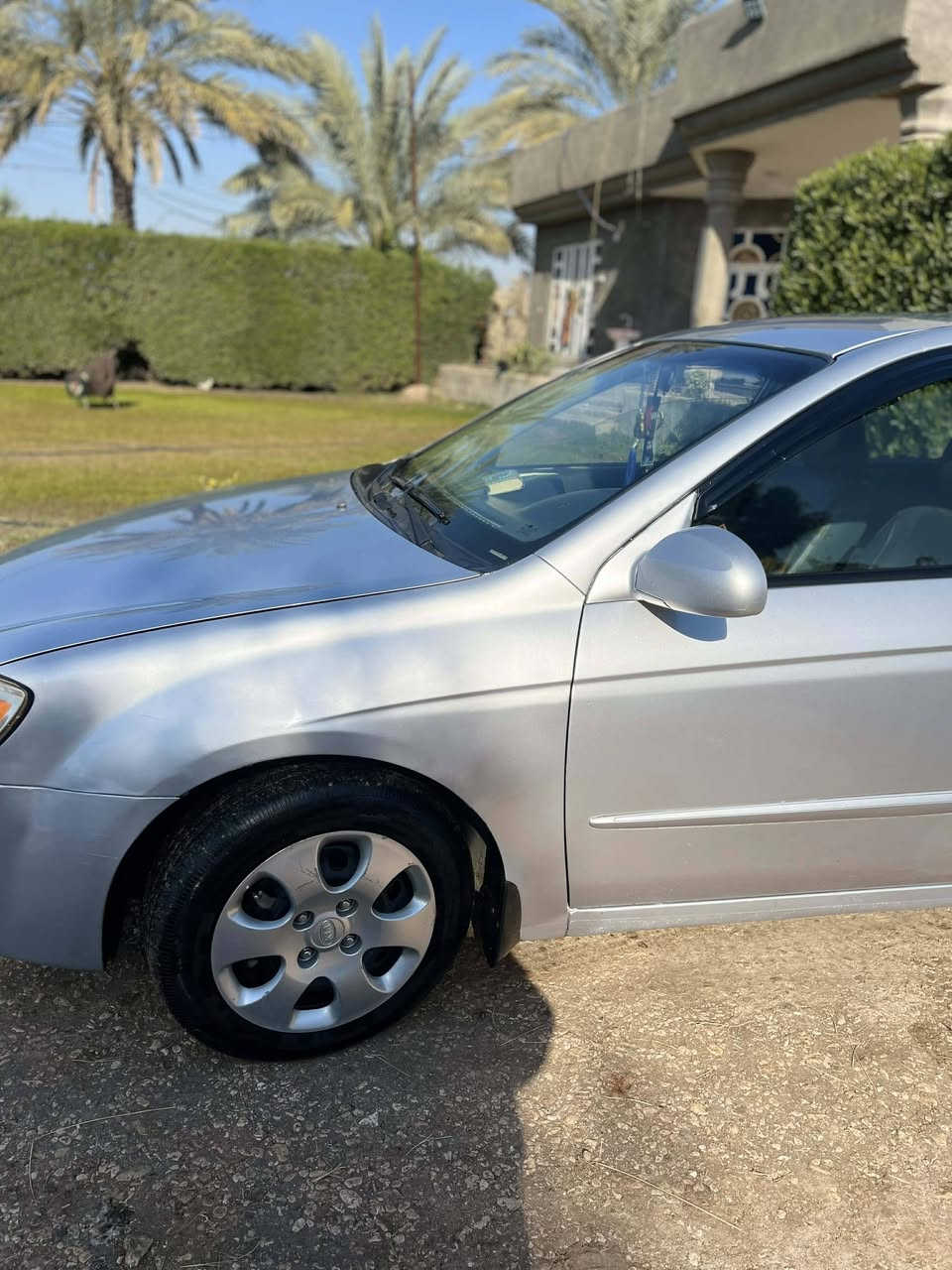 سلام عليكم سياره سبكتره لبيع سياره خير من لله مال جناي سياره كير جديد باتري جديد تايرات جديده صبغ حزام سعر 80 وبيها مجال موديل 2006 
***********
