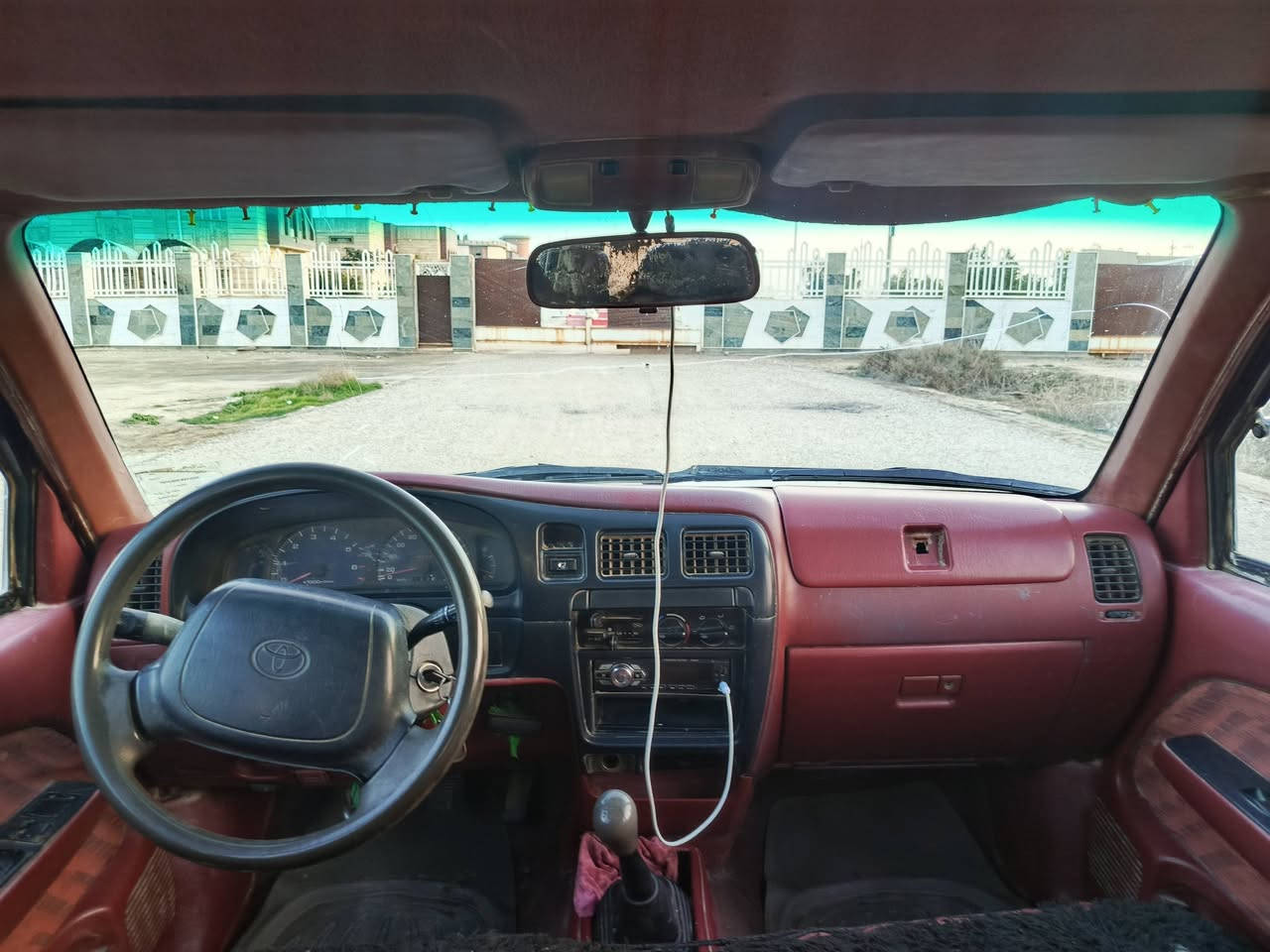 السلام عليكم سياره بيكم تيوتا جمره موديل 2000 السعر((67))  وبيها مجال السياره مكفوله مكينه وكير جدد رقم بغداد مشروع وطني تحويل ثاني يوم سنويه مجدده ل 2027 تخم تاير جديد حداديه حلوه كهربائيات شقاله كلها 
دواخل احمر محسن مكاني ناصريه مركز للاستفسار ***********
