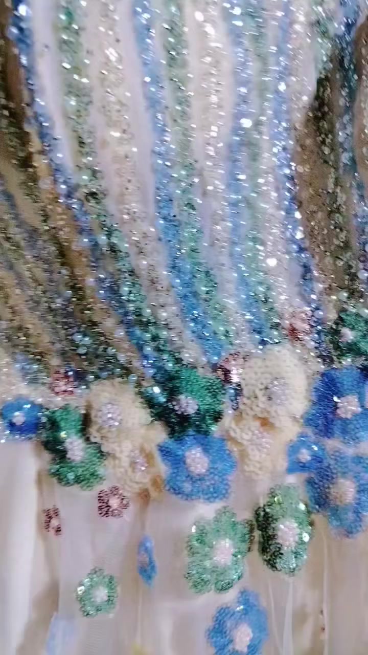 كارتون متروس ترس ملابس شي ان كويتي نسائي قطع كلش حلوة اكثر من 50قطعة


**إذا كنت صاحب هذا الإعلان وتريد حذفه لأي سبب، رجاءا أرسل رسالة إلى الدعم الفني**